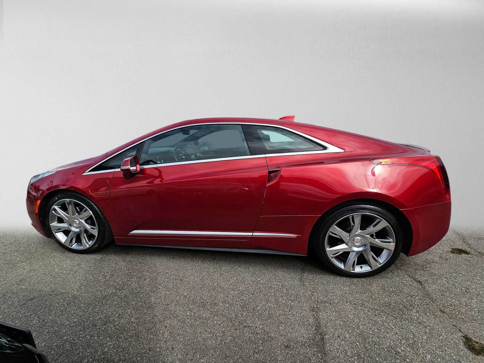 Used 2014 Cadillac ELR w/ Luxury Package FWD image 6