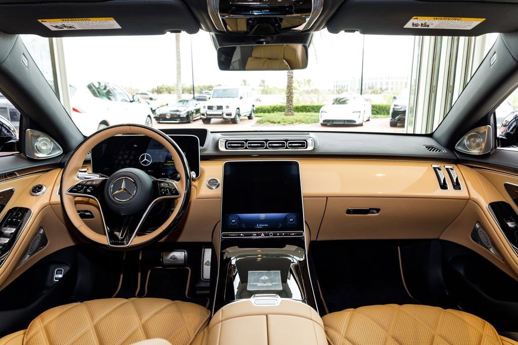 Used 2023 Mercedes-Benz Maybach S 680 4MATIC image 19