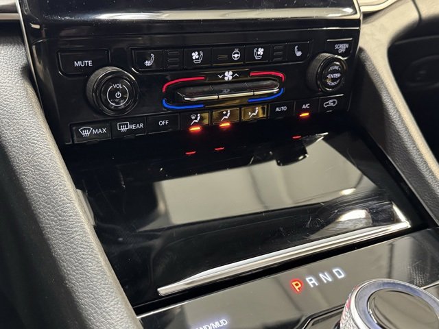 Used 2021 Jeep Grand Cherokee L Limited w/ Luxury Tech Group II image 26