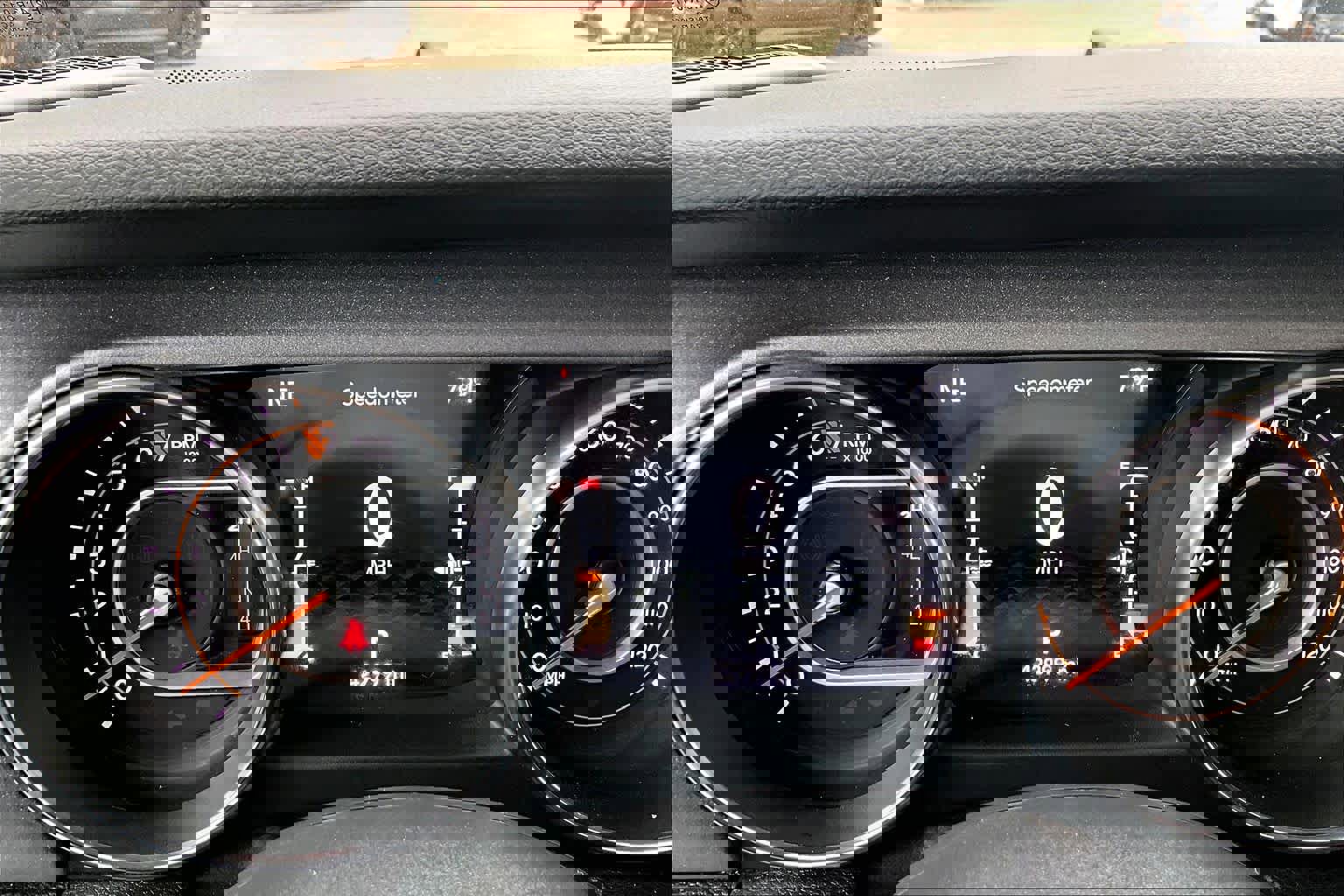 Used 2023 Jeep Gladiator Mojave w/ Cold Weather Group AWD/4WD image 25