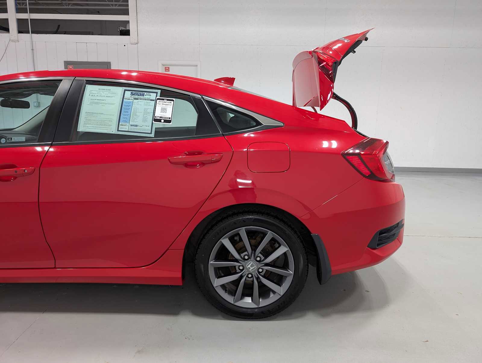 Used 2019 Honda Civic EX image 11