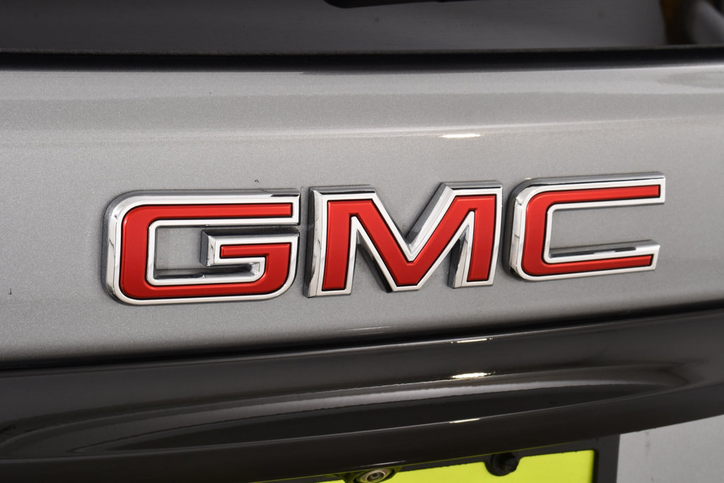 Used 2024 GMC Terrain SLT w/ Tech Package AWD/4WD image 23