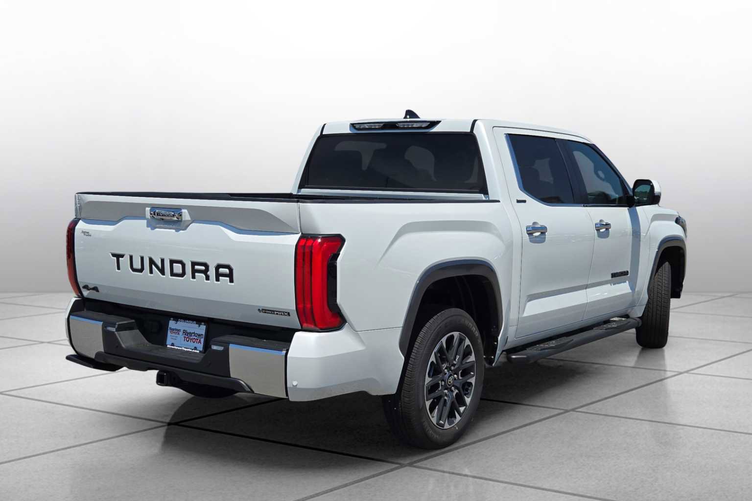 New 2025 Toyota Tundra Limited image 17