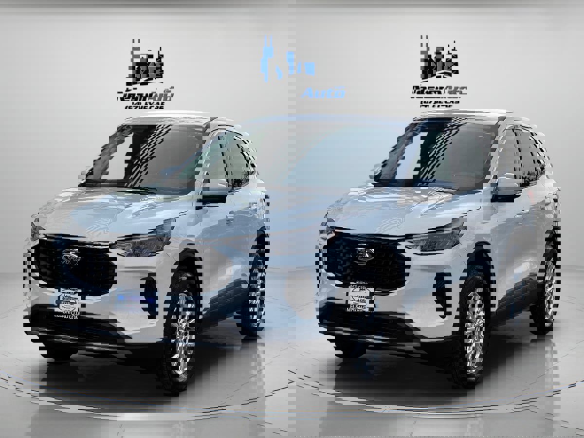 Used 2023 Ford Escape Active w/ Tech Pack #2 image 10