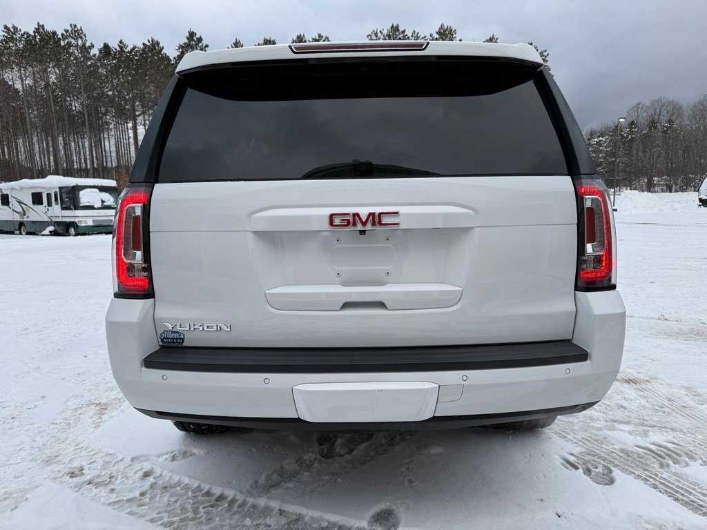 Used 2017 GMC Yukon SLT w/ Open Road Package image 5