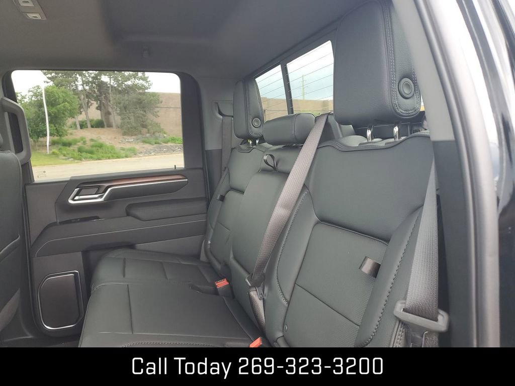 New 2025 GMC Sierra 2500 Denali w/ Denali Reserve Package image 27