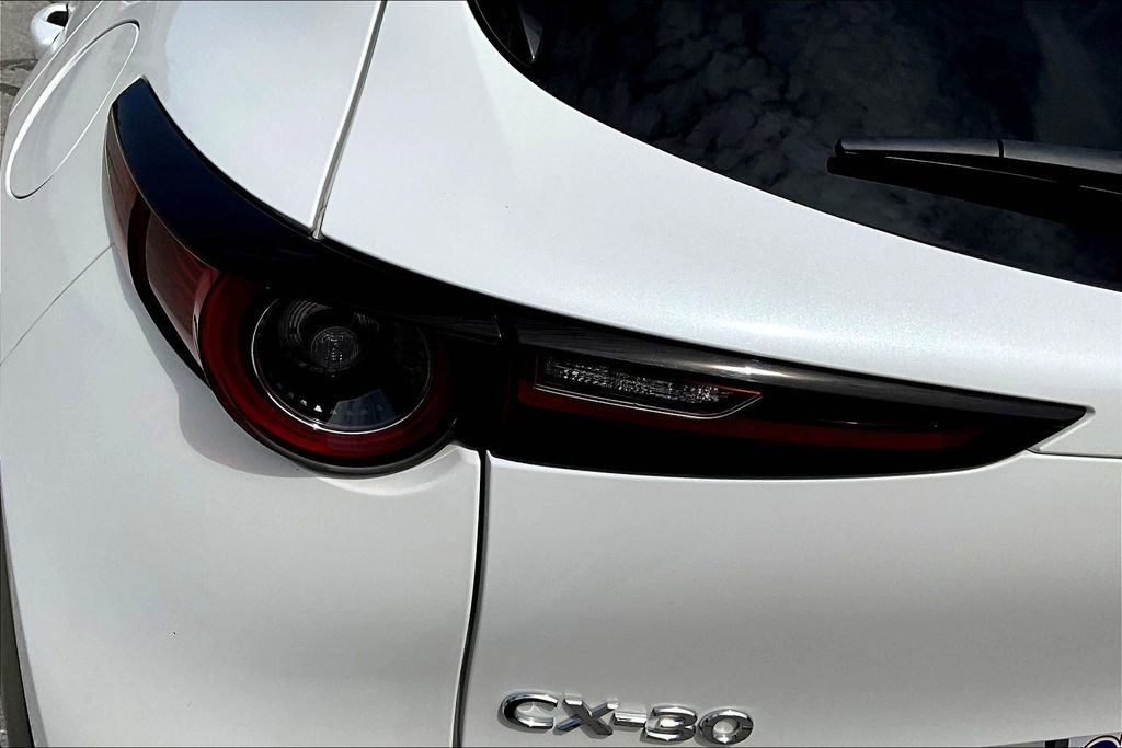 Used 2021 MAZDA CX-30 FWD 2.5 S w/ Premium Package image 22