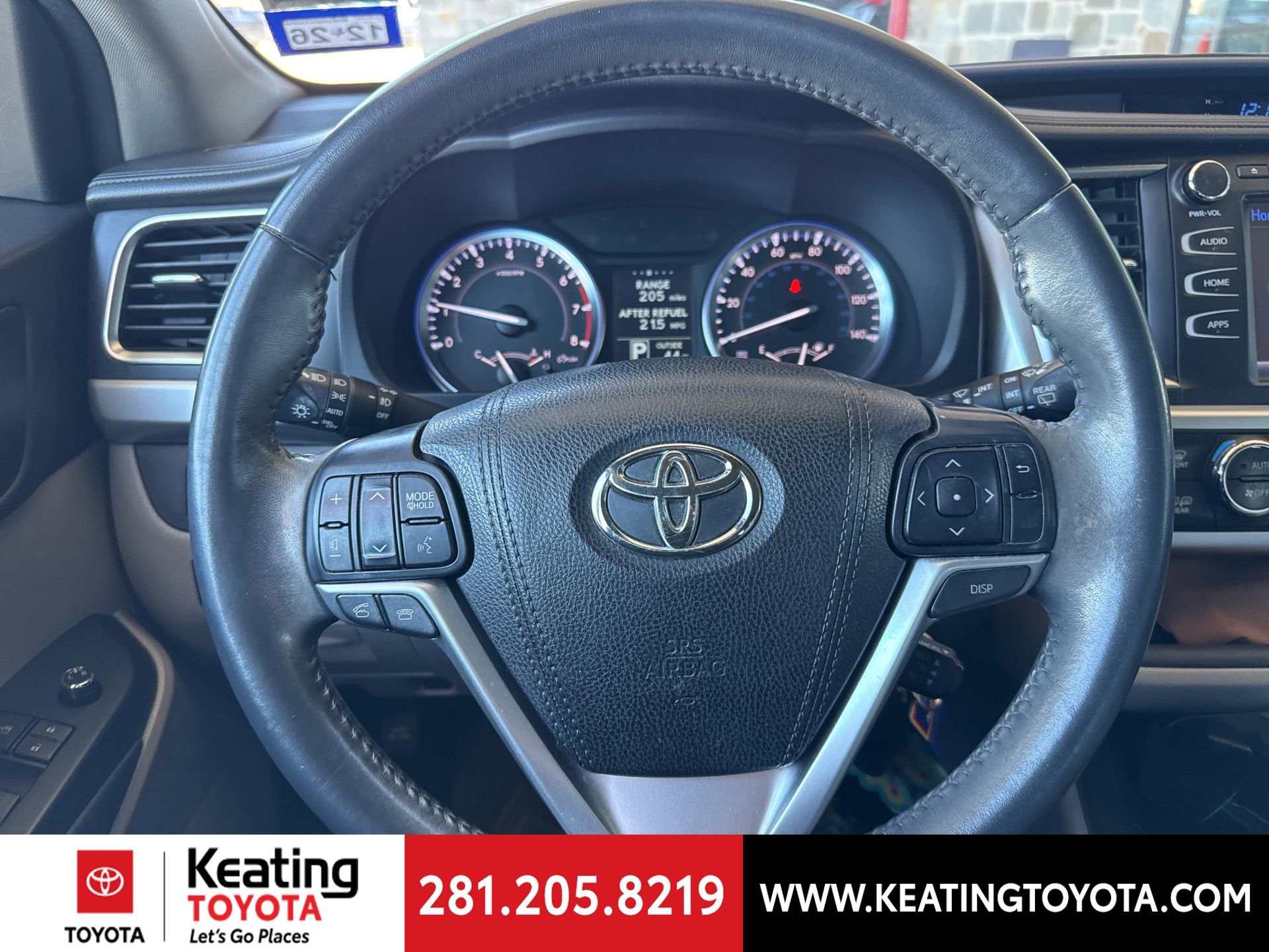 Used 2016 Toyota Highlander LE image 12