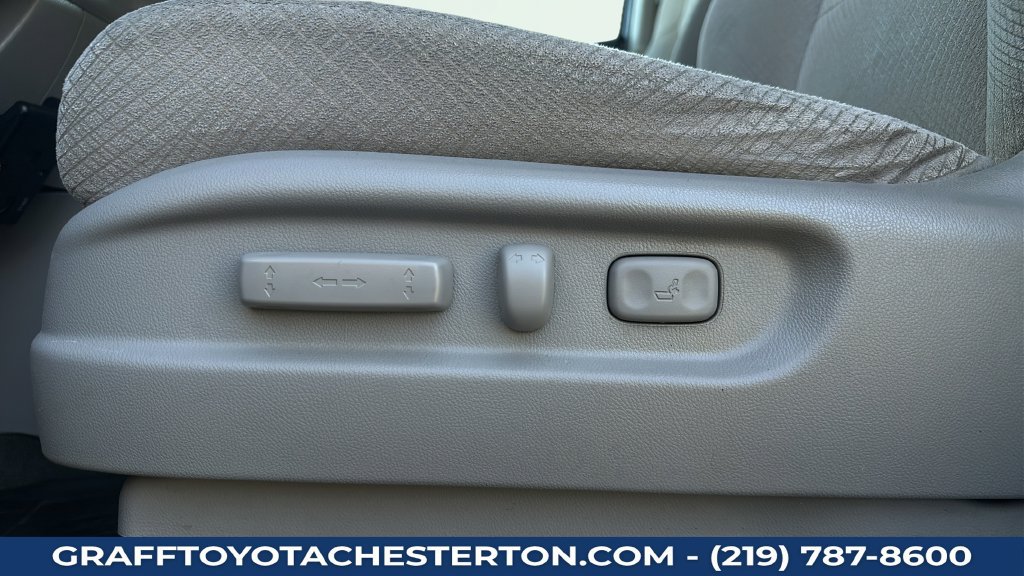 Used 2016 Honda Odyssey SE image 15