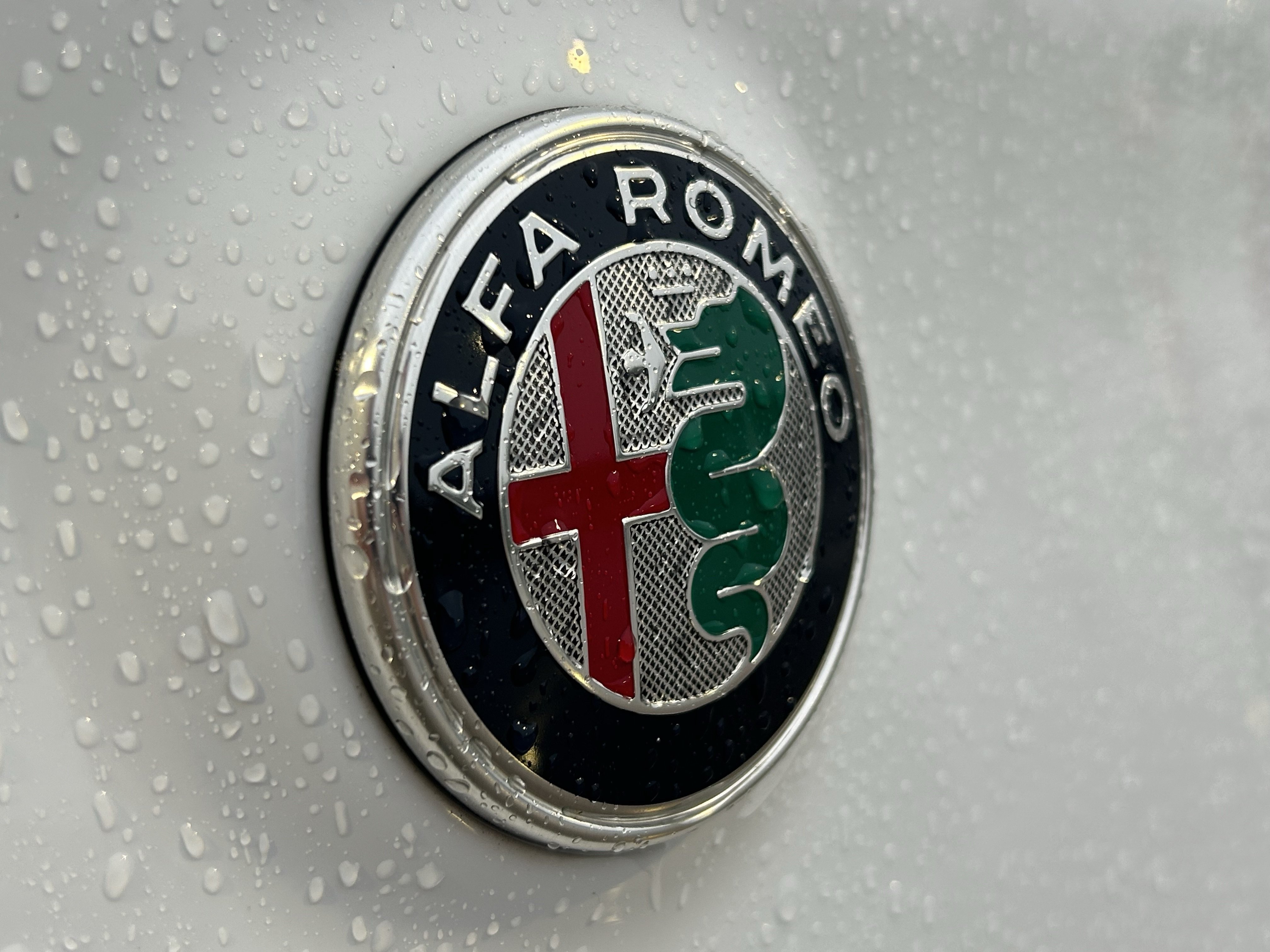 Used 2023 Alfa Romeo Stelvio Ti AWD/4WD image 7