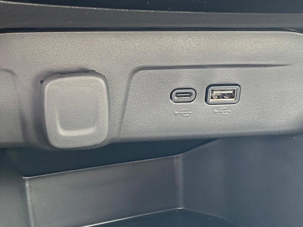 New 2026 Chevrolet Trax LT w/ LT Convenience Package image 17