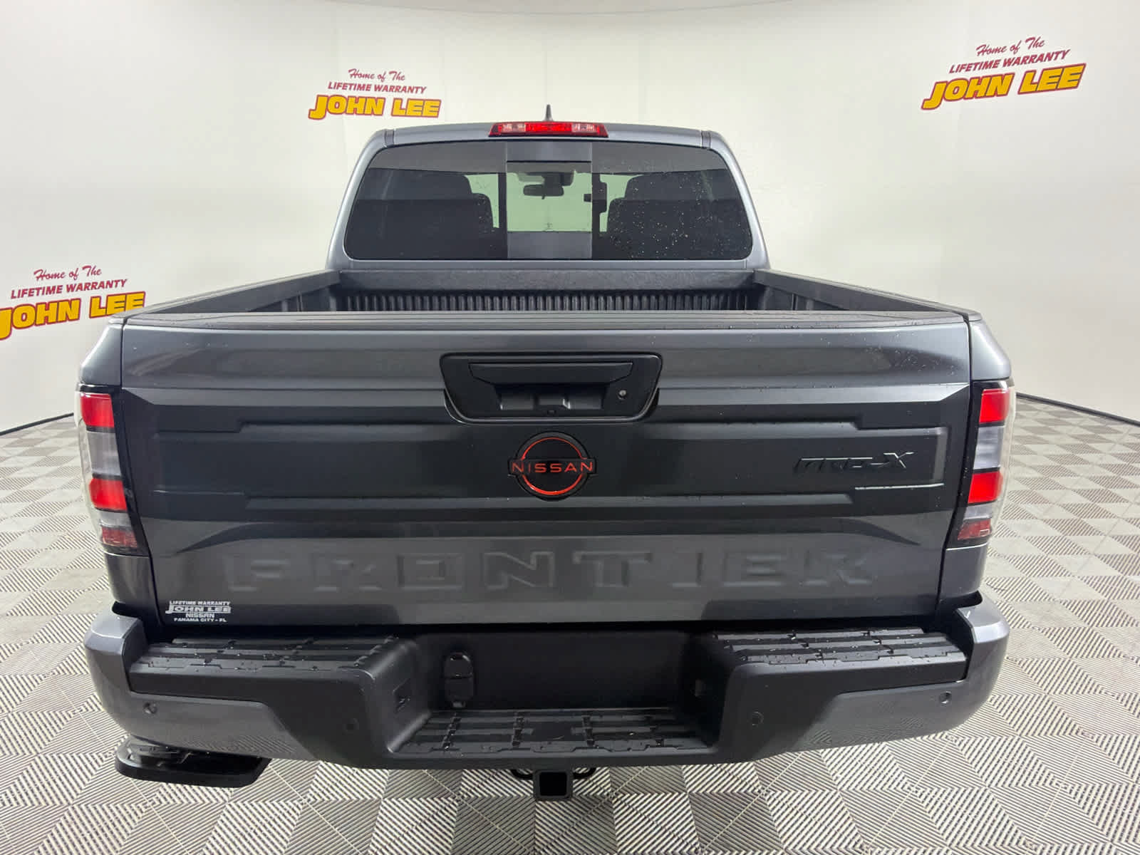 New 2026 Nissan Frontier Pro-X w/ Tow Package RWD image 4