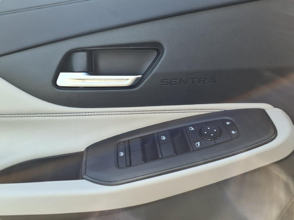 Used 2026 Nissan Sentra SL w/ Floor Mat Package FWD image 19