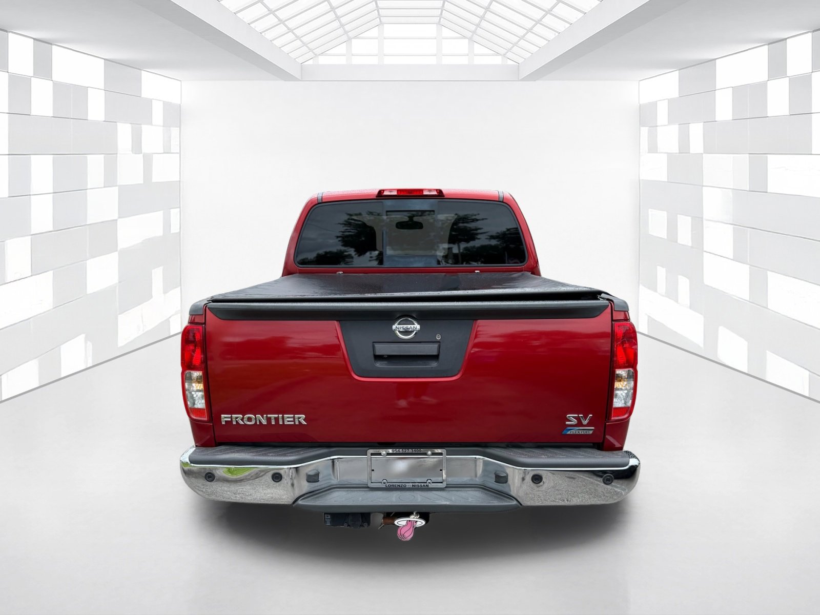 Used 2017 Nissan Frontier SV w/ SV Value Truck Package RWD image 6