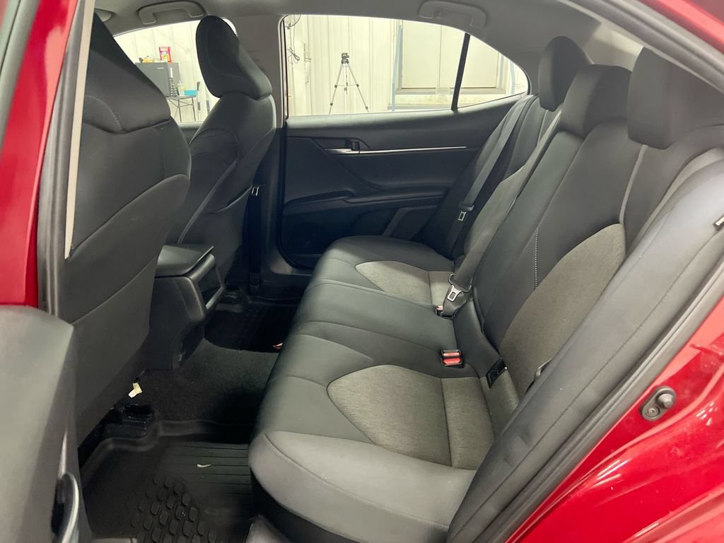 Used 2021 Toyota Camry LE FWD image 22