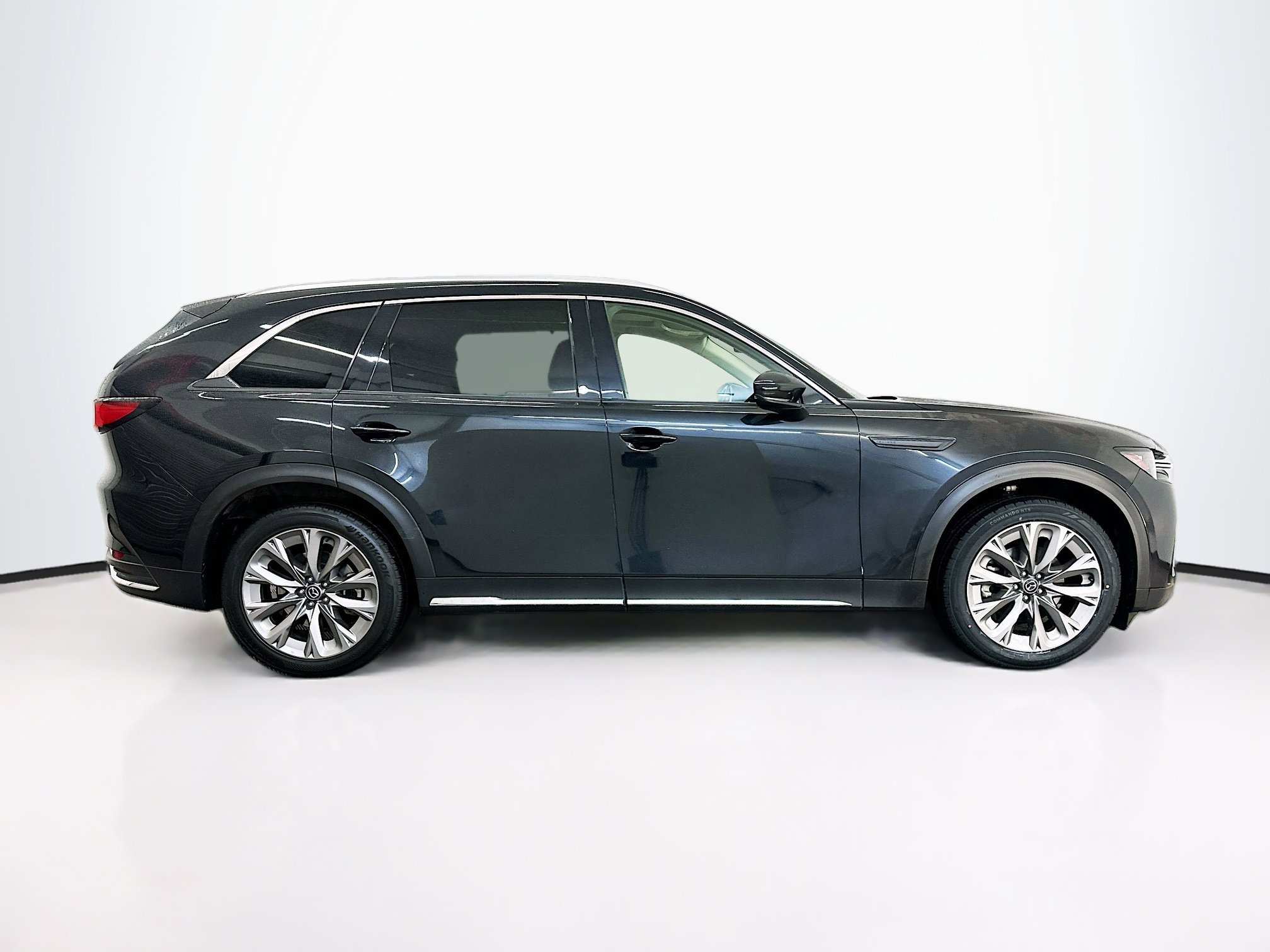 Used 2024 MAZDA CX-90 3.3 Turbo w/ Premium Package image 10