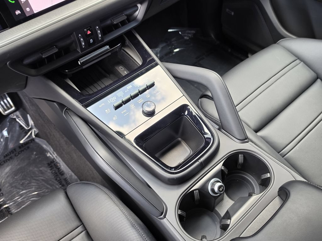 Certified 2026 Porsche Cayenne S AWD/4WD image 26