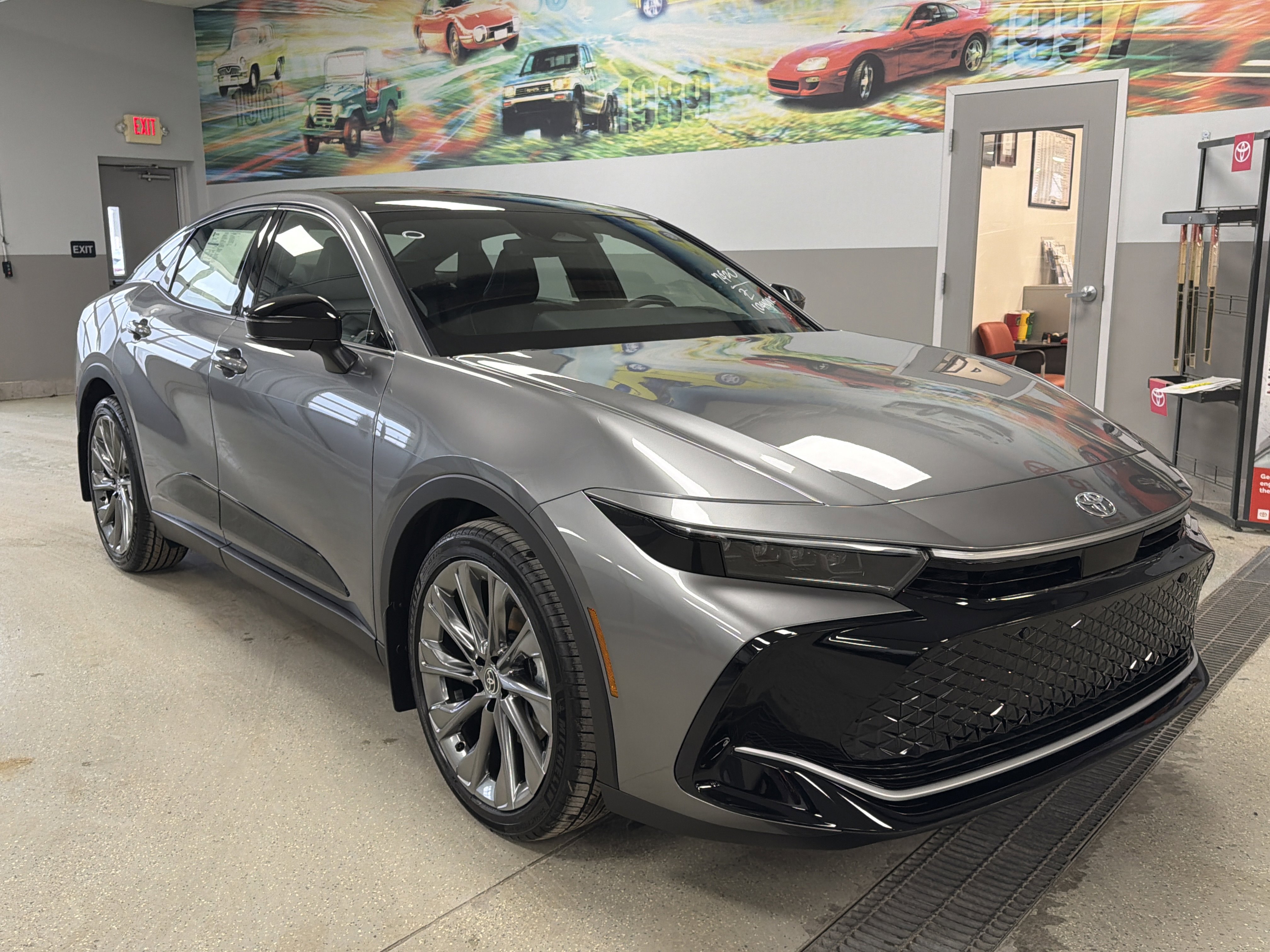 New 2026 Toyota Crown Limited image 2