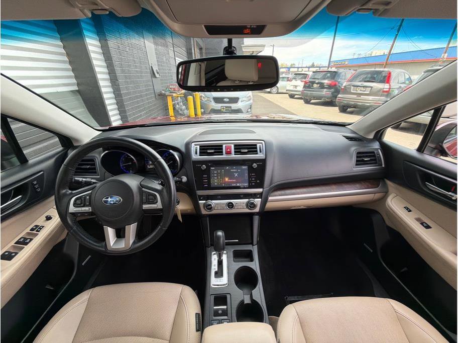 Used 2015 Subaru Outback 3.6R Limited w/ Popular Package #4 AWD/4WD image 14