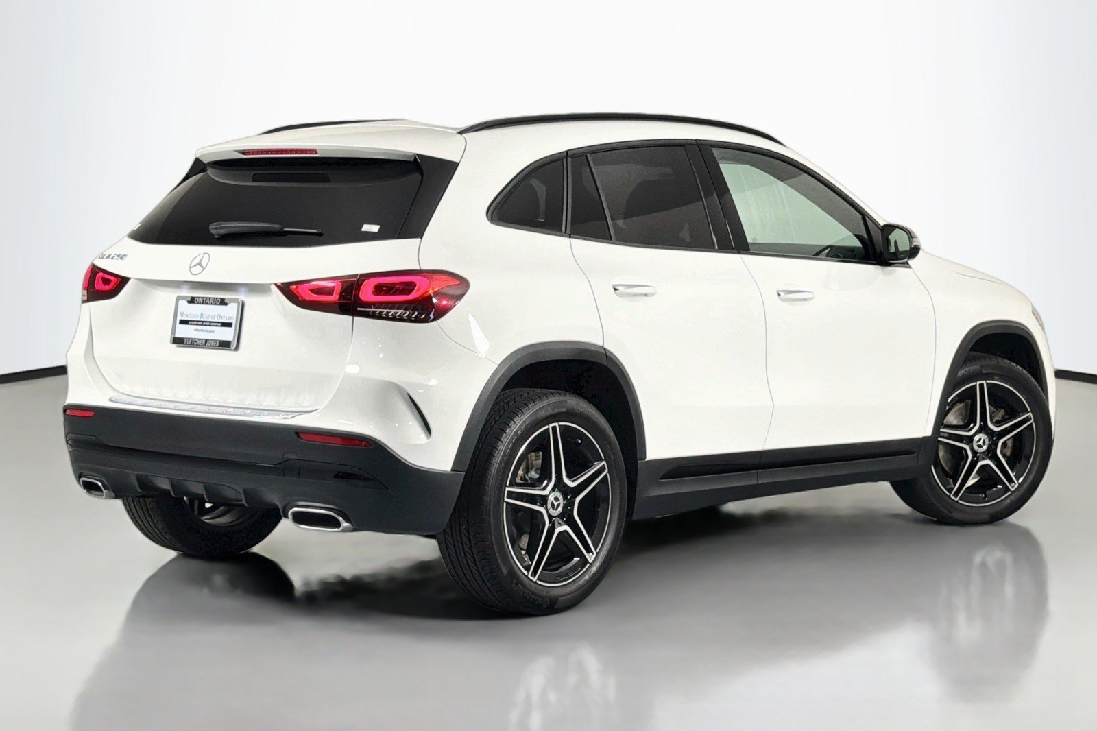 Used 2023 Mercedes-Benz GLA 250 image 12