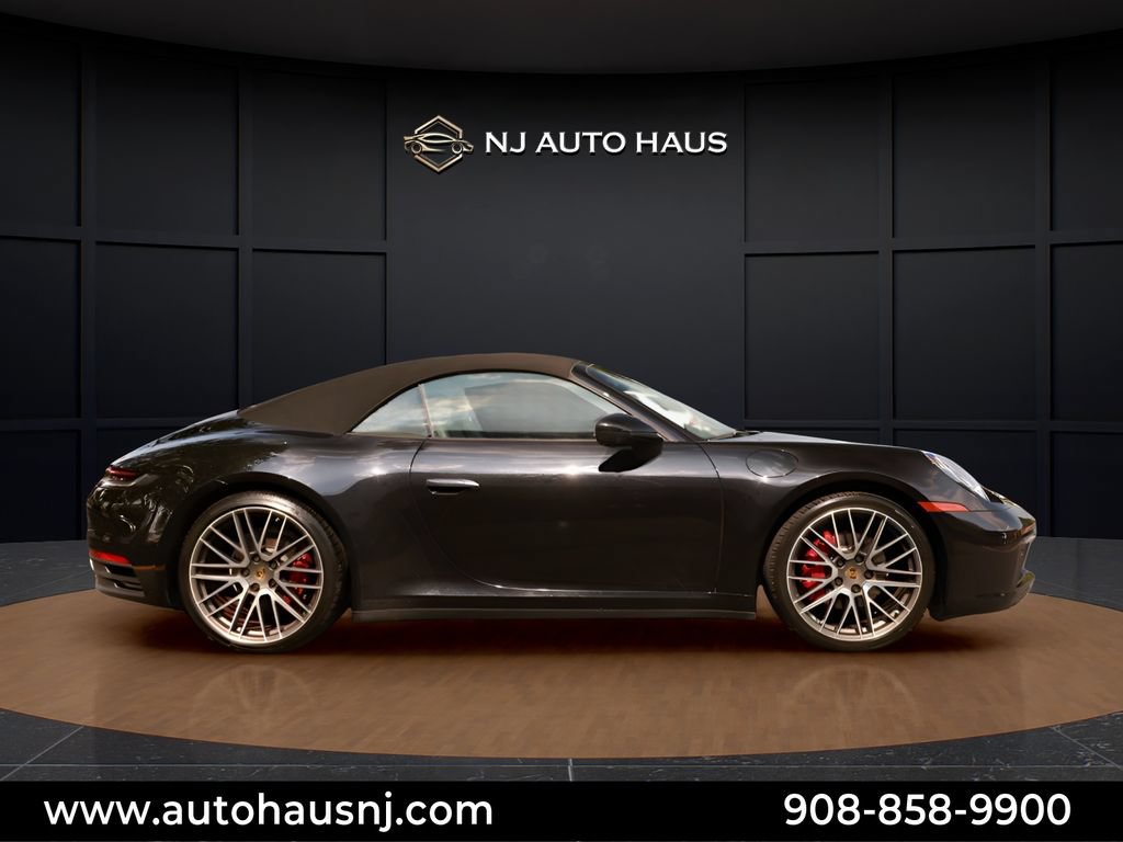 Used 2021 Porsche 911 Carrera RWD image 38