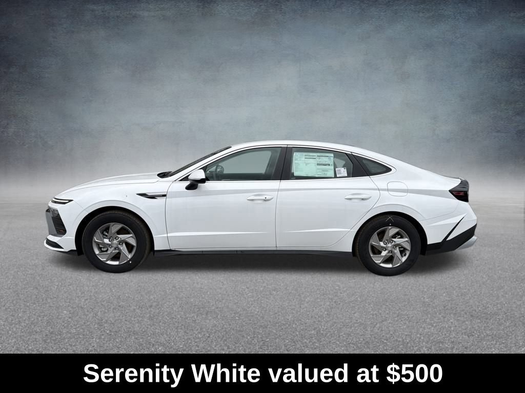 Used 2026 Hyundai Sonata SE FWD image 2