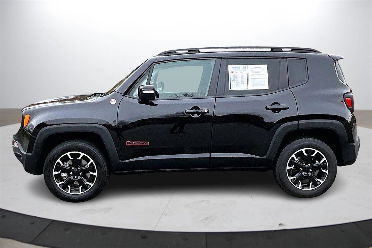 Certified 2023 Jeep Renegade Trailhawk image 6