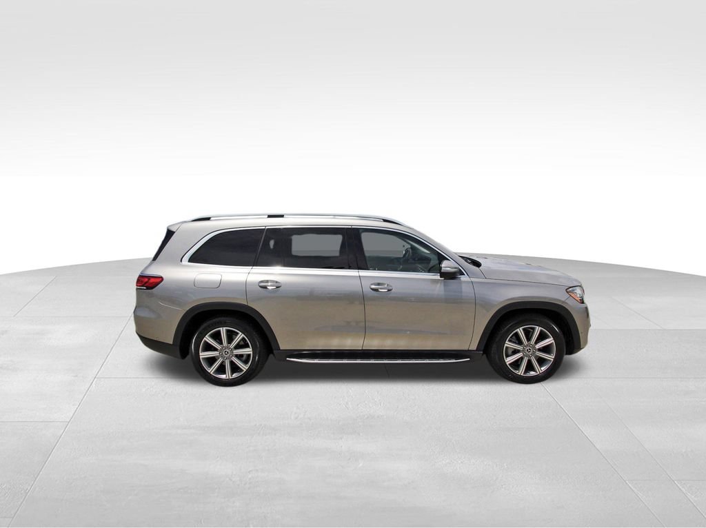 Used 2023 Mercedes-Benz GLS 450 4MATIC image 5