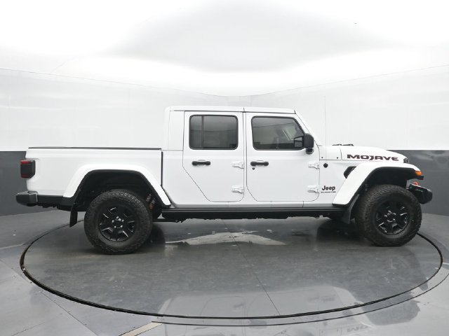 Used 2021 Jeep Gladiator Mojave AWD/4WD image 6