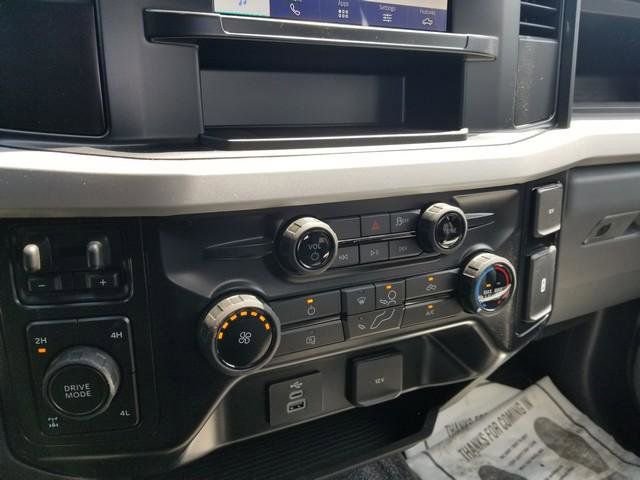 New 2026 Ford F350 XL w/ XL Off-Road Package AWD/4WD image 23