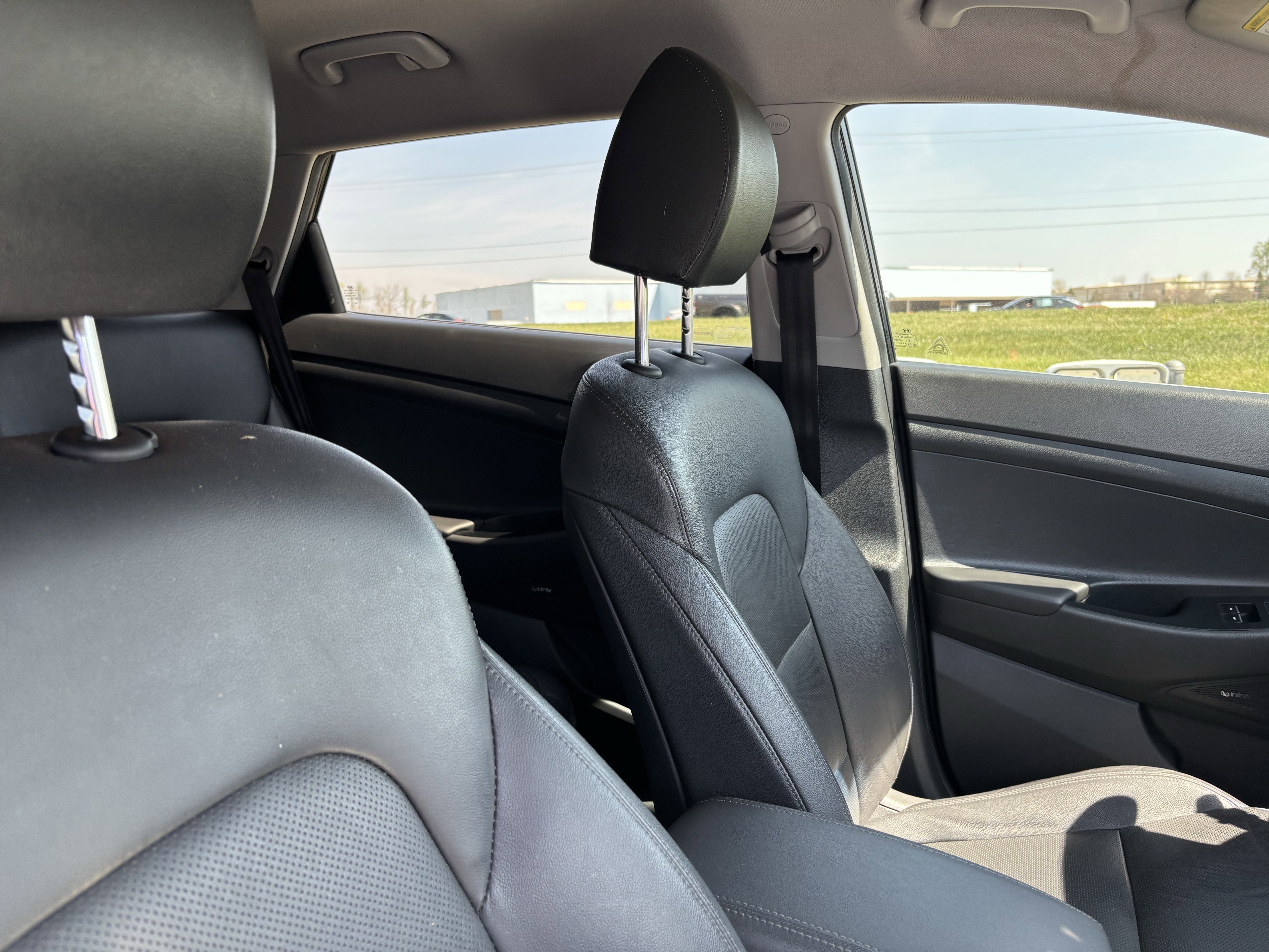 Used 2019 Hyundai Tucson Limited w/ Cargo Package image 35
