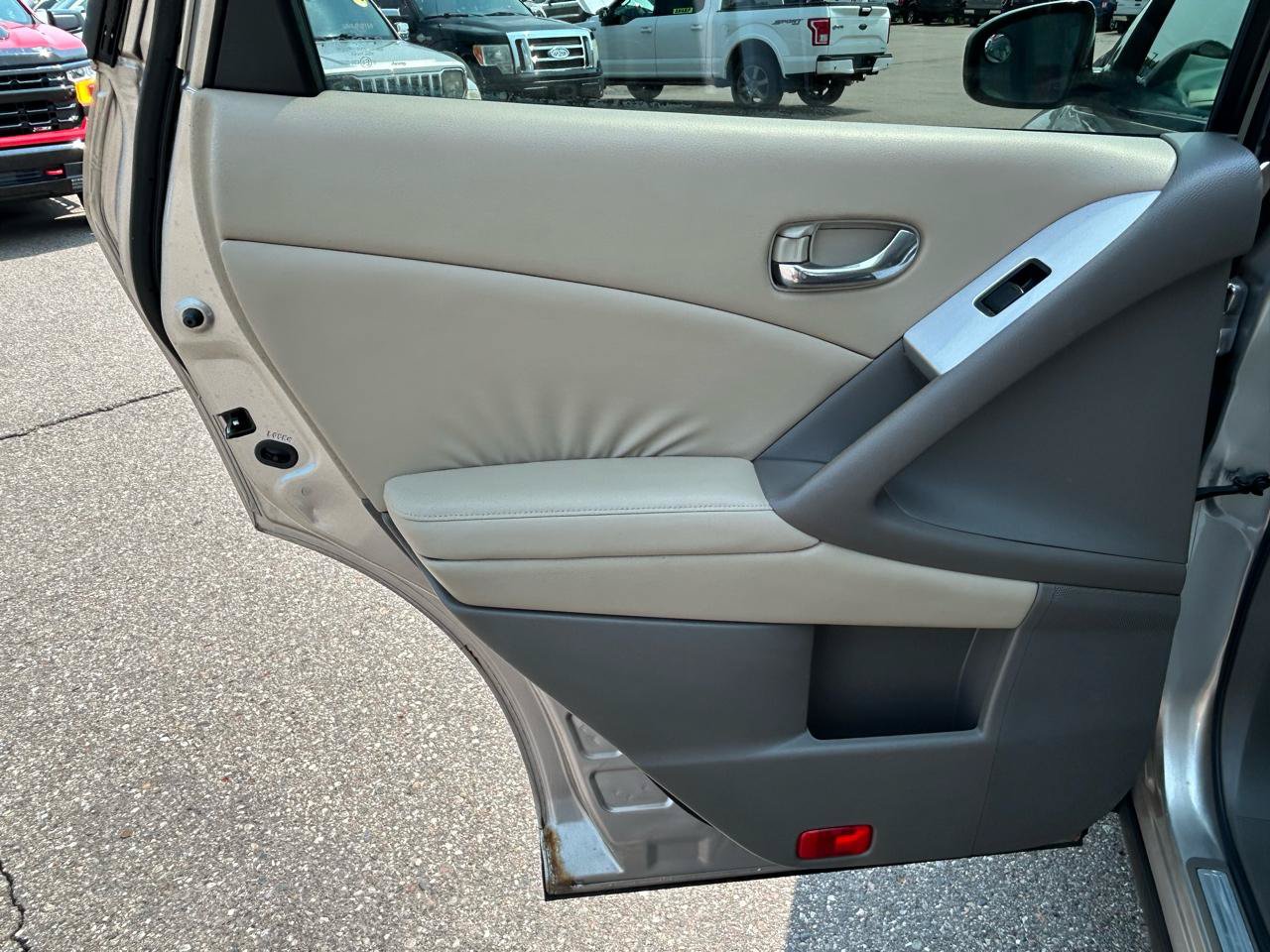 Used 2010 Nissan Murano SL w/ Leather Pkg AWD/4WD image 13