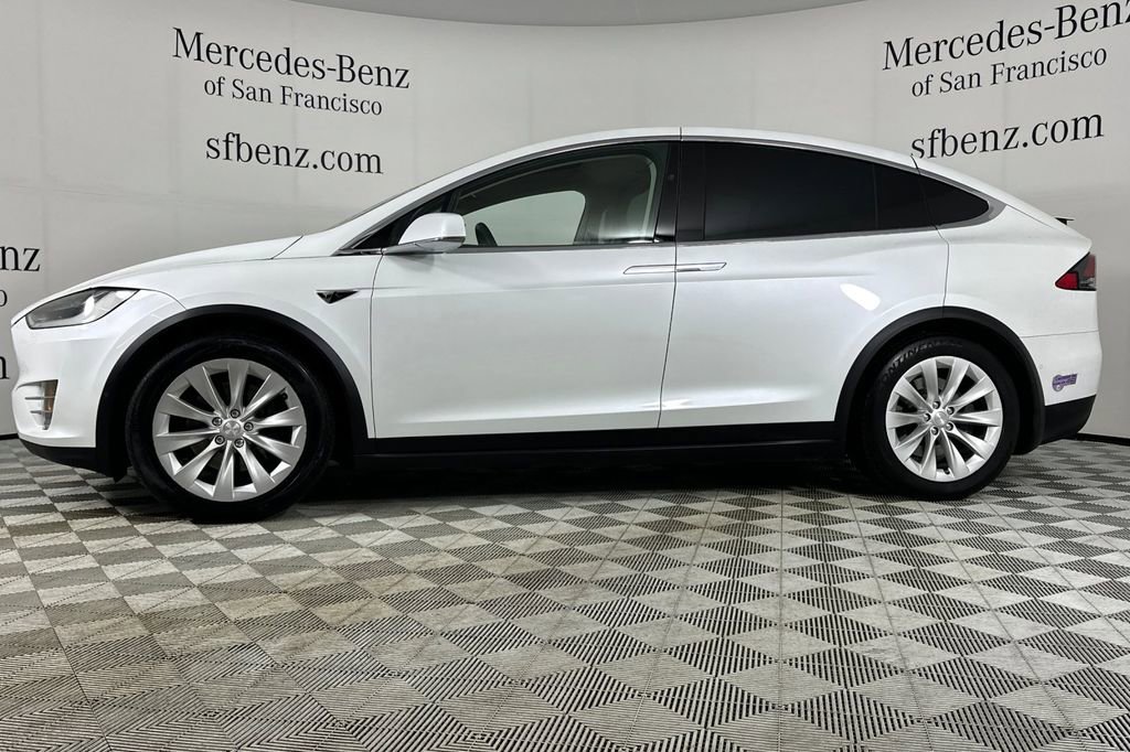 Used 2019 Tesla Model X Long Range image 7