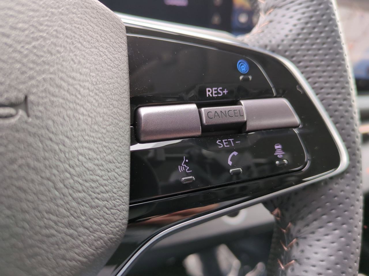 Certified 2024 Nissan Ariya AWD image 18