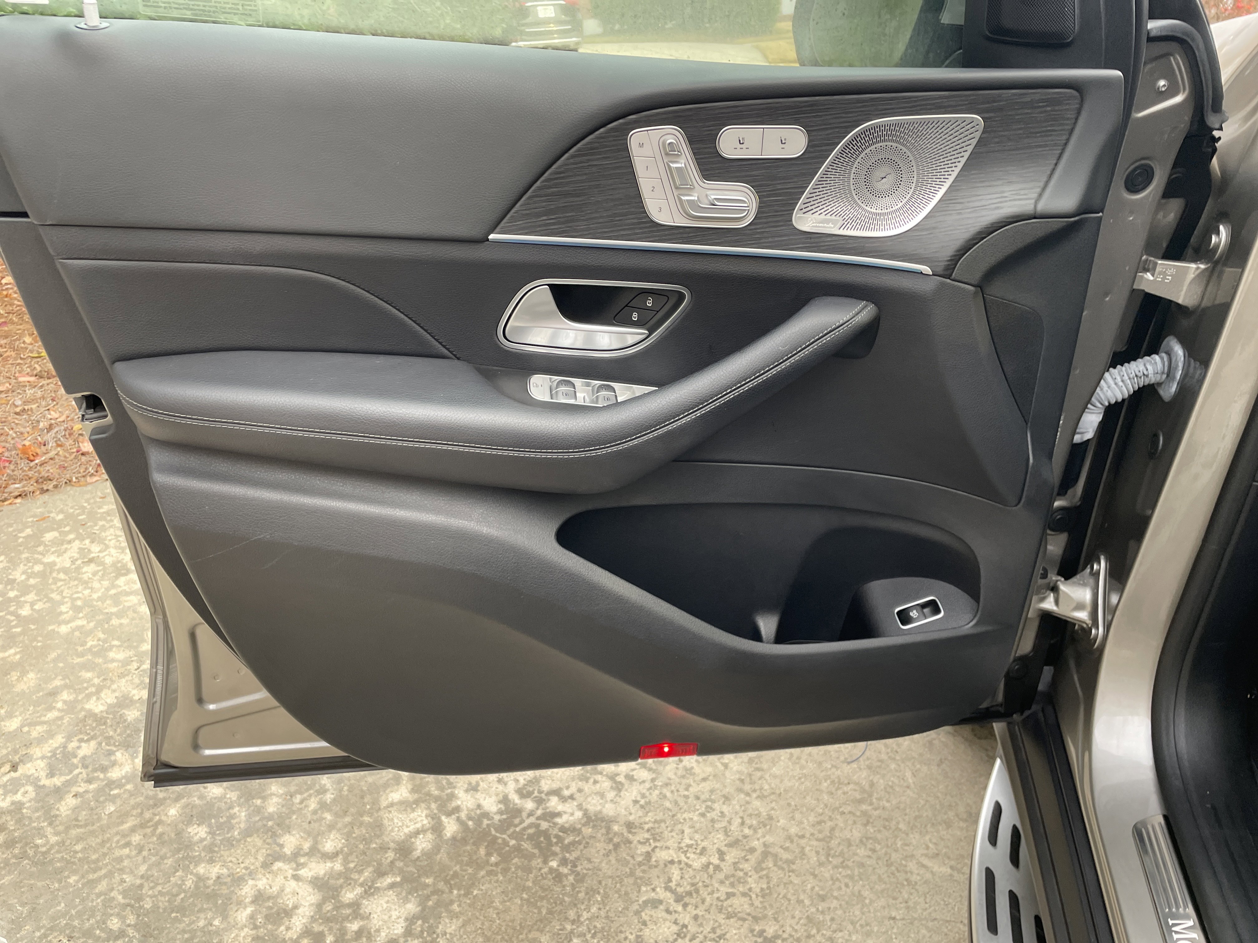 Used 2023 Mercedes-Benz GLE 350 4MATIC image 16