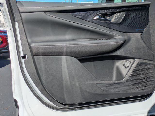 New 2026 Chevrolet Blazer EV LT AWD/4WD image 11