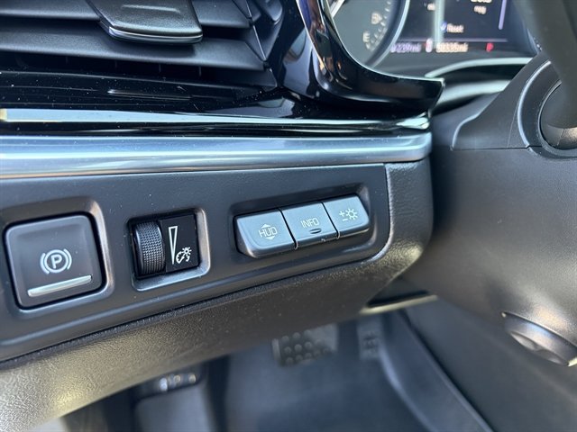Used 2021 Cadillac XT6 Premium Luxury AWD/4WD image 31