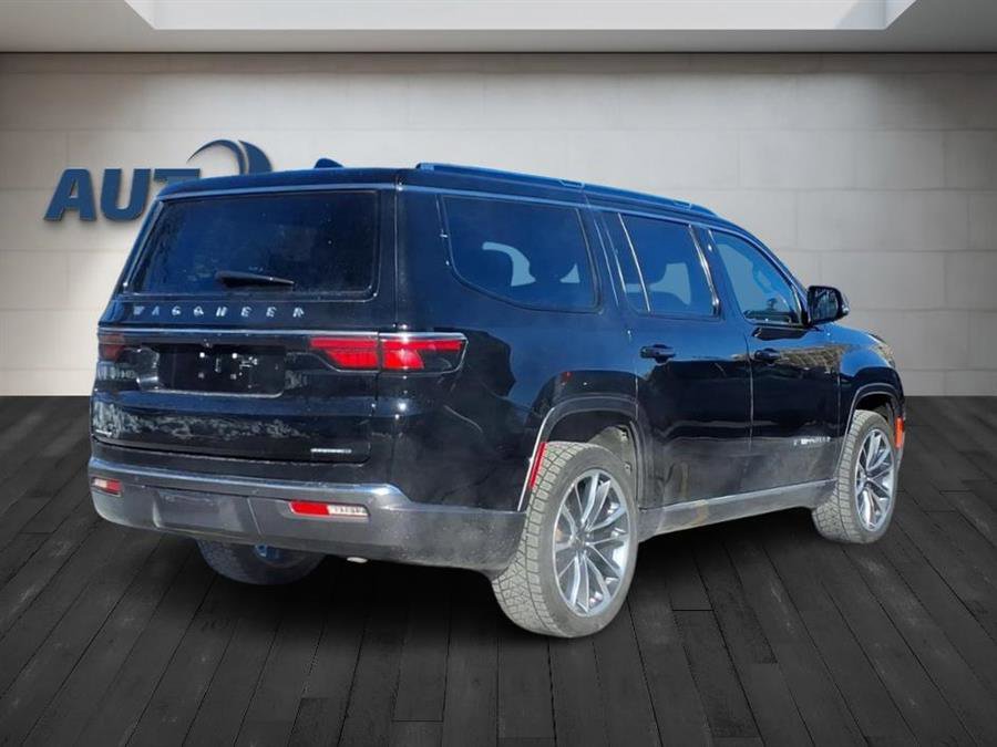 Used 2022 Jeep Wagoneer Series III w/ Premium Group I image 10