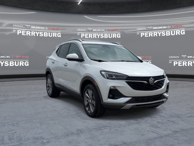 Used 2022 Buick Encore GX Essence w/ Experience Buick Package AWD/4WD image 2