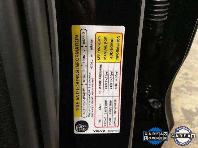 Used 2025 Volvo XC60 B5 Plus image 90
