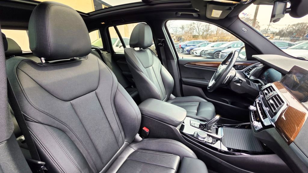 Used 2021 BMW X3 sDrive30i w/ Convenience Package (ZC2) RWD image 40