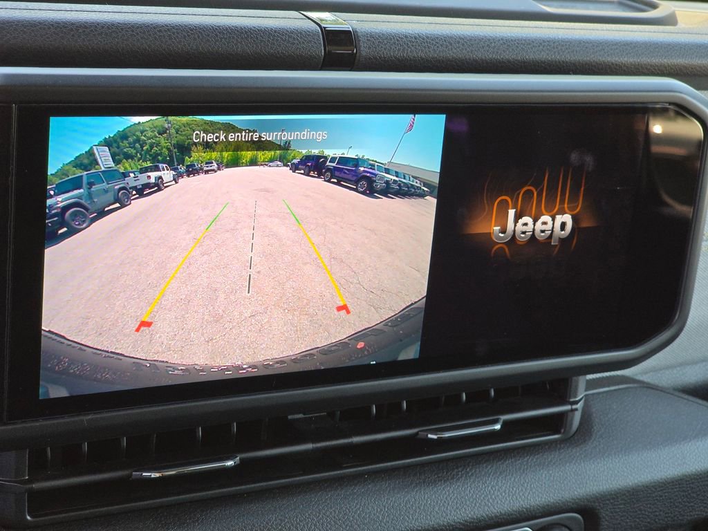 Used 2025 Jeep Wrangler Unlimited Sport S 4xe AWD/4WD image 9