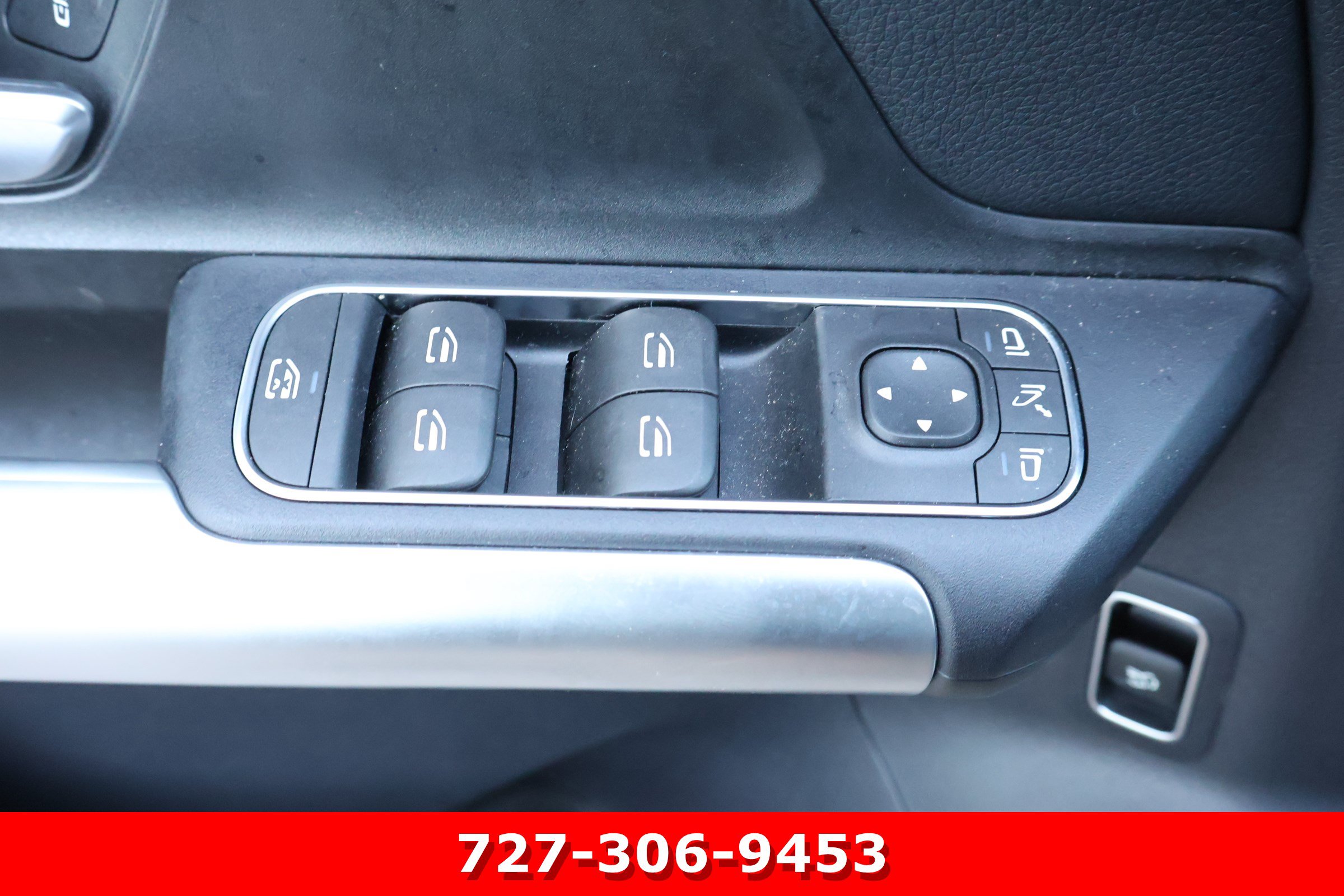 Certified 2023 Mercedes-Benz GLA 250 4MATIC image 15