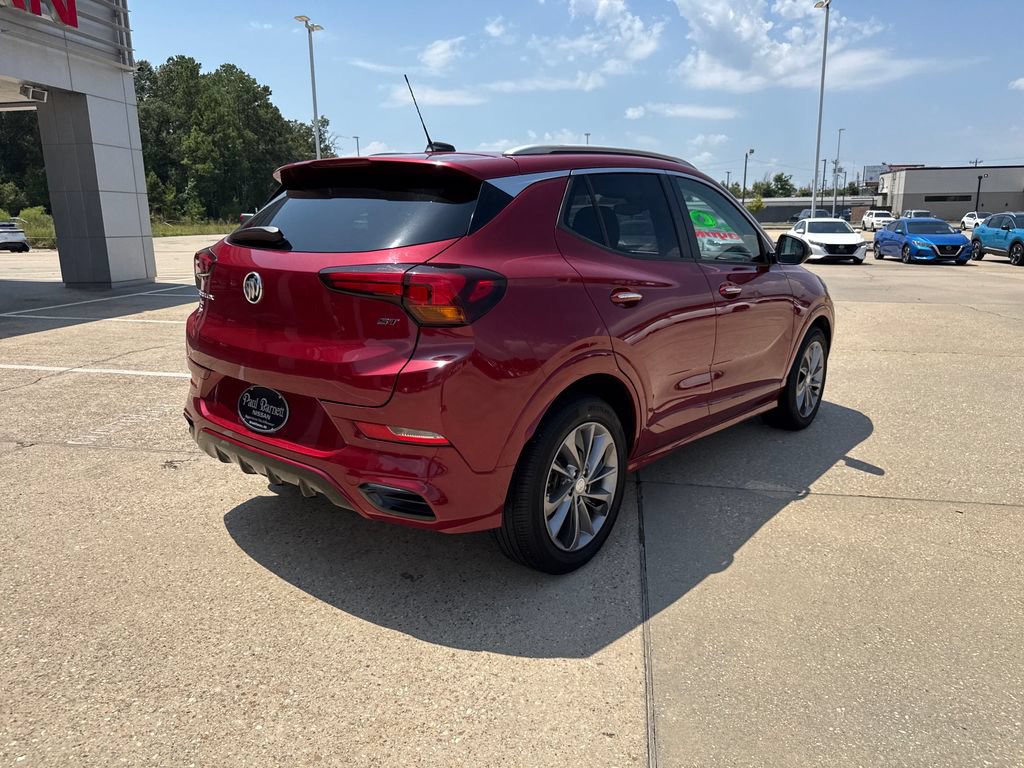 Used 2021 Buick Encore GX Select w/ Sport Touring Package FWD image 32