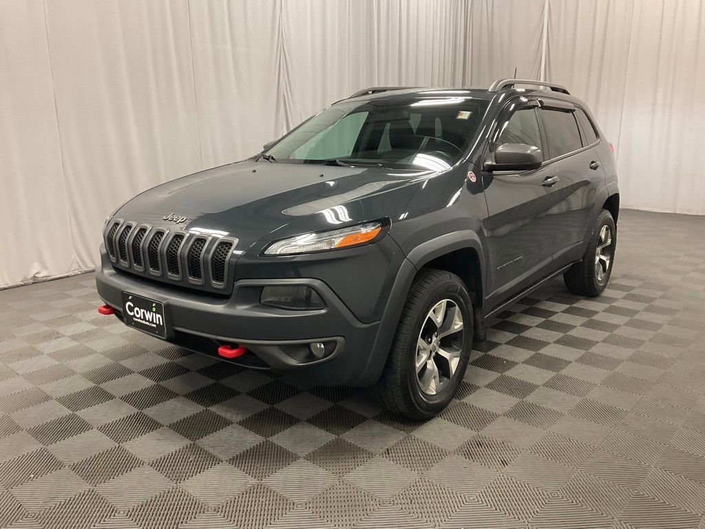 Used 2016 Jeep Cherokee Trailhawk w/ Comfort/Convenience Group AWD/4WD image 5