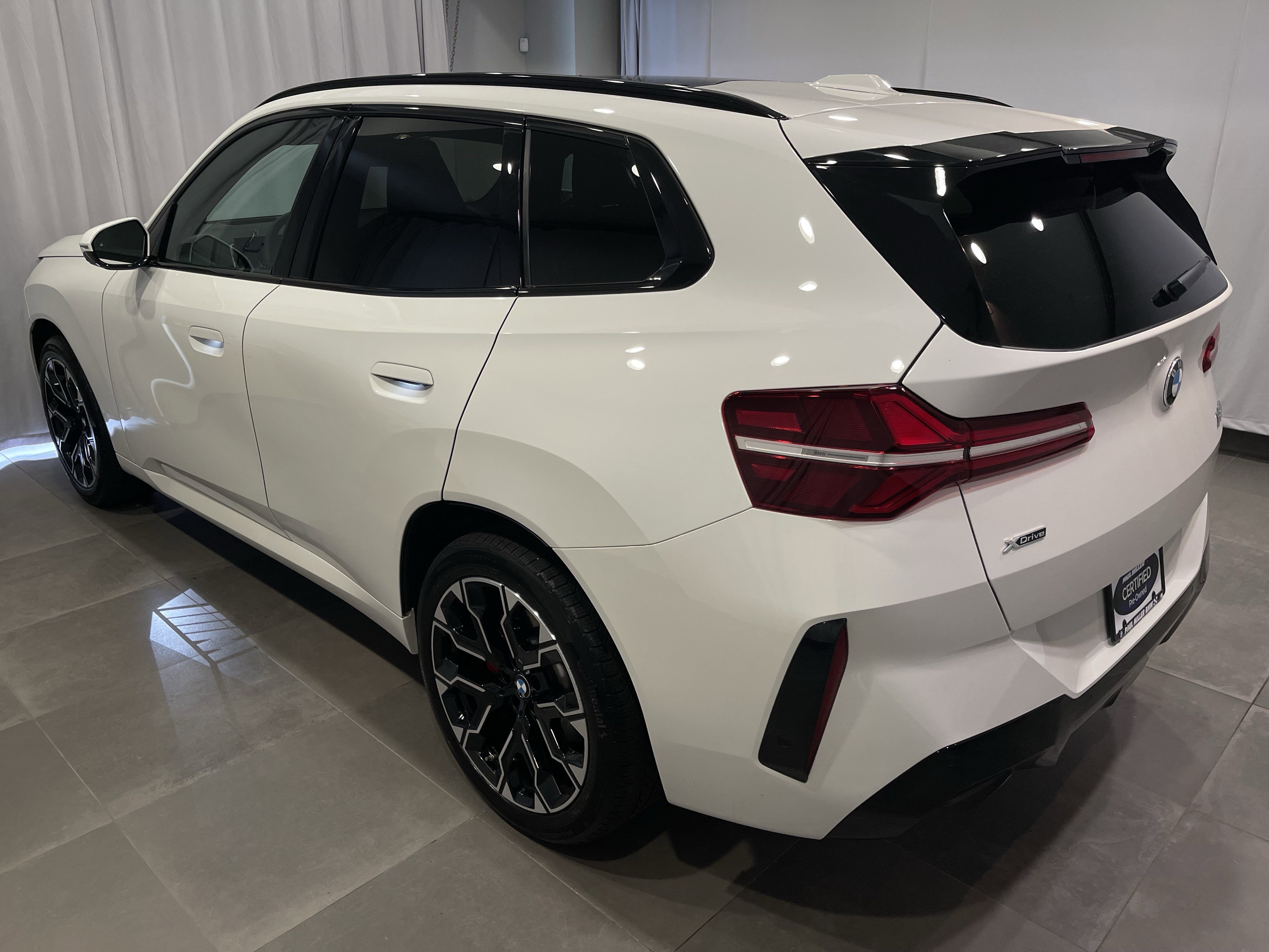 Used 2026 BMW X3 xDrive30 w/ Premium Package AWD/4WD image 4