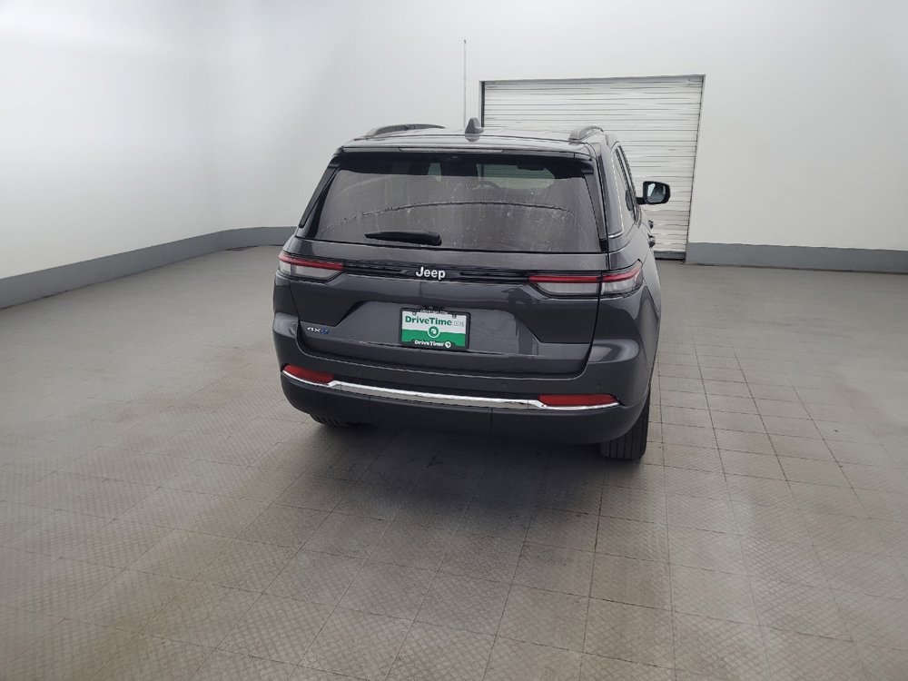Used 2022 Jeep Grand Cherokee Limited 4xe w/ Luxury Tech Group II AWD/4WD image 7