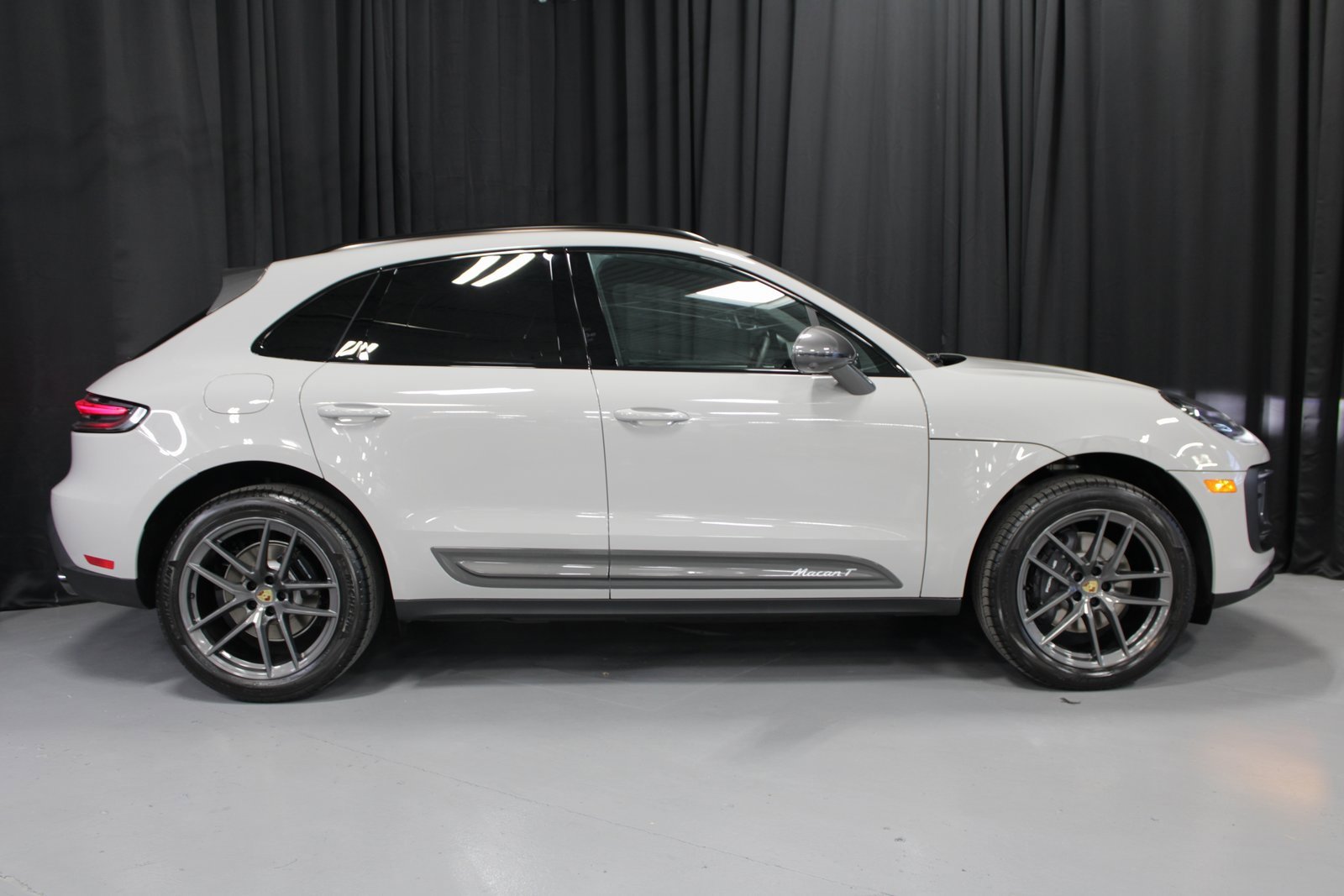 New 2026 Porsche Macan Turbo image 8