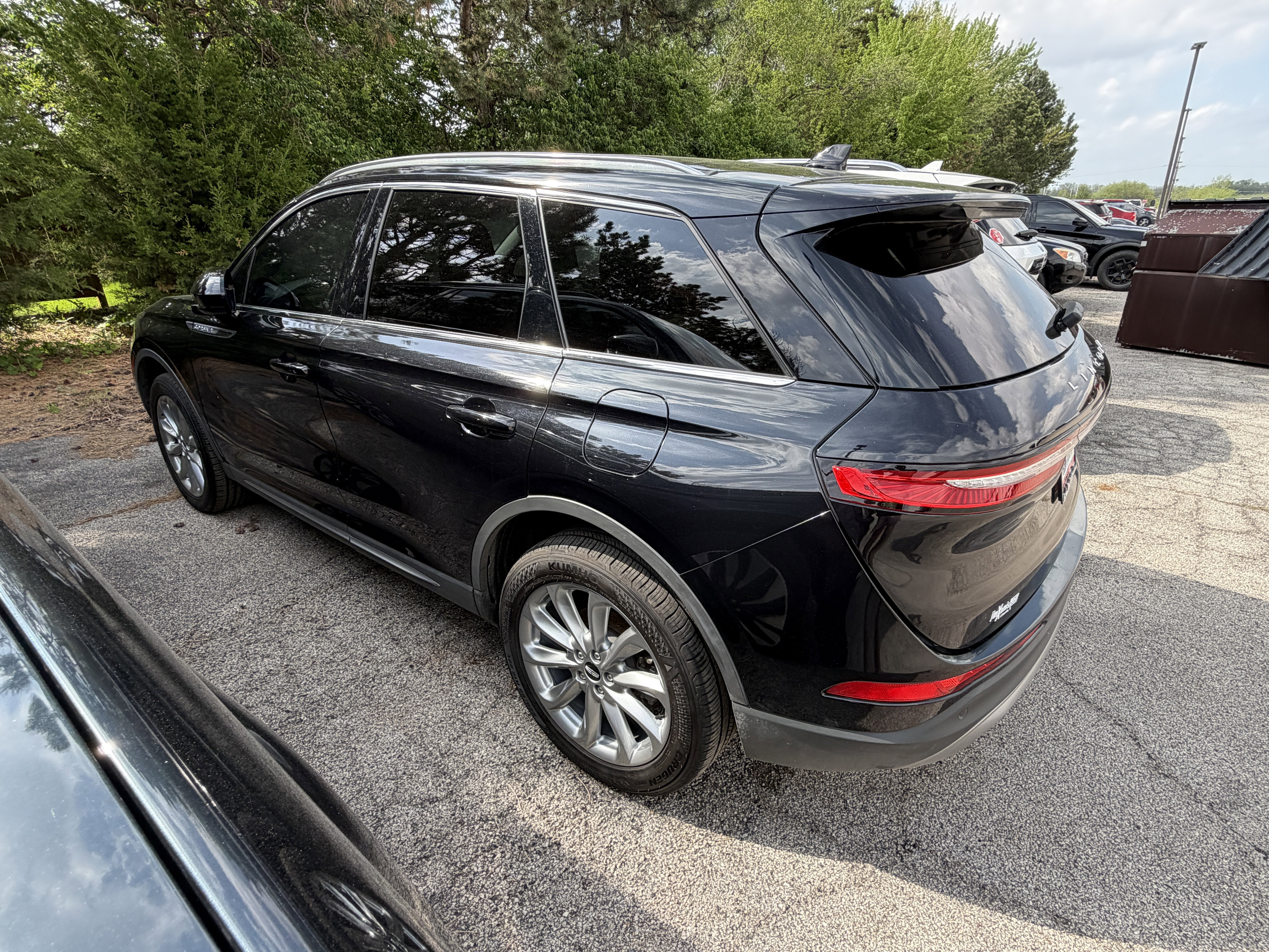 Used 2021 Lincoln Corsair AWD w/ Premium Package image 11