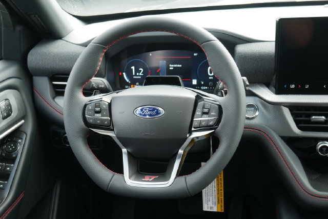New 2026 Ford Explorer ST w/ Sun And Sound Package AWD/4WD image 18
